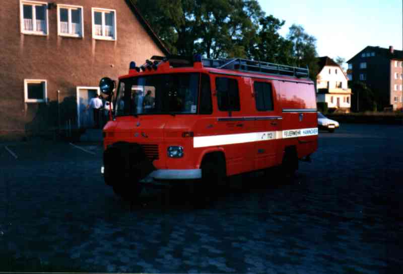 LF 8 1999 G